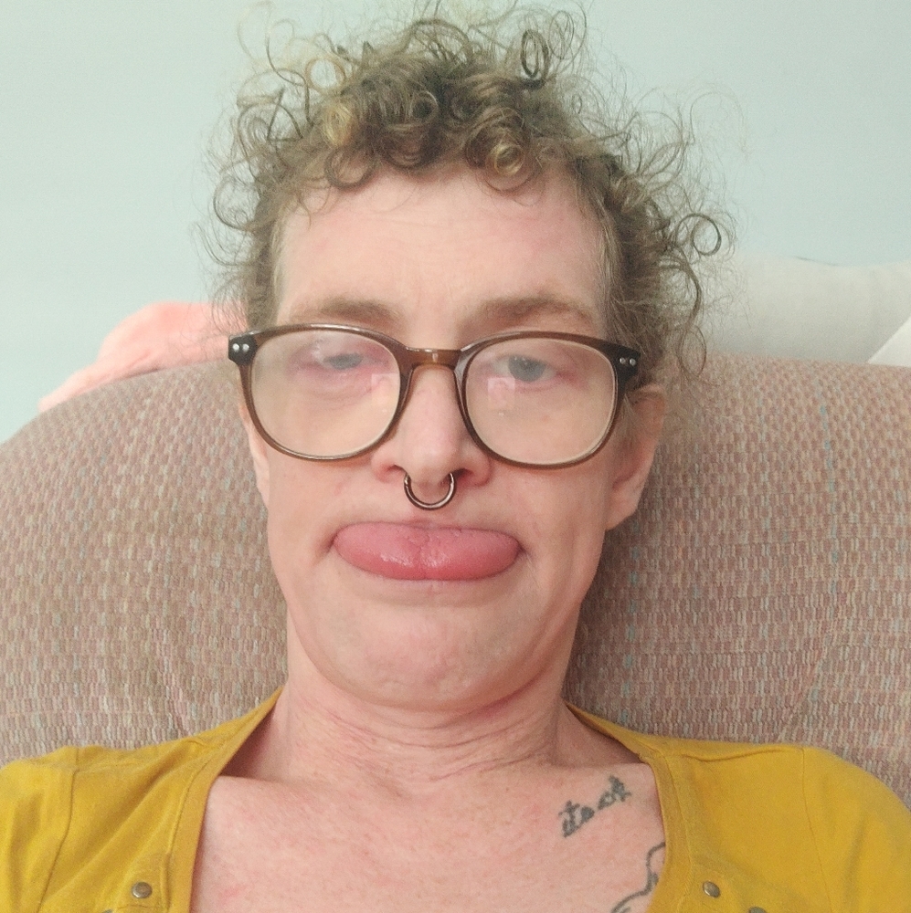 Meet your Posher, Dylana